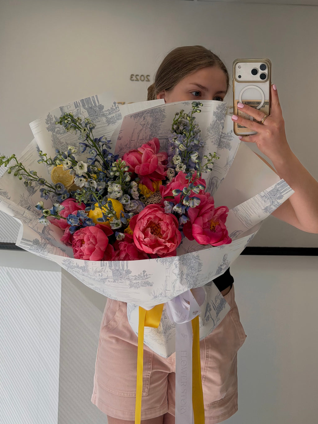 Mix bouquet of peonies & stocks