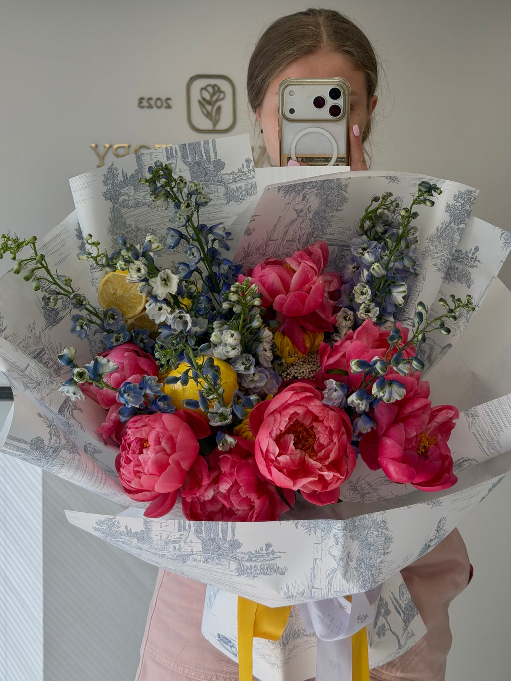 Mix bouquet of peonies & stocks