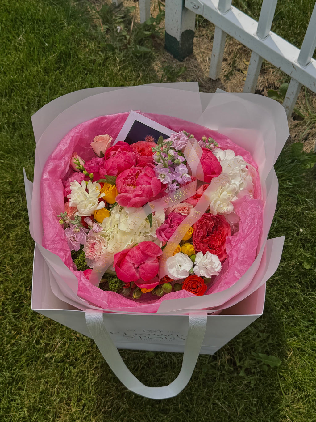 Mixed bouquet "Summer Blush"