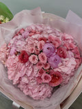 Mix bouquet of hydranges, peonies & spray roses
