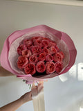 Mono bouquet of 25 Candy X-Pression roses