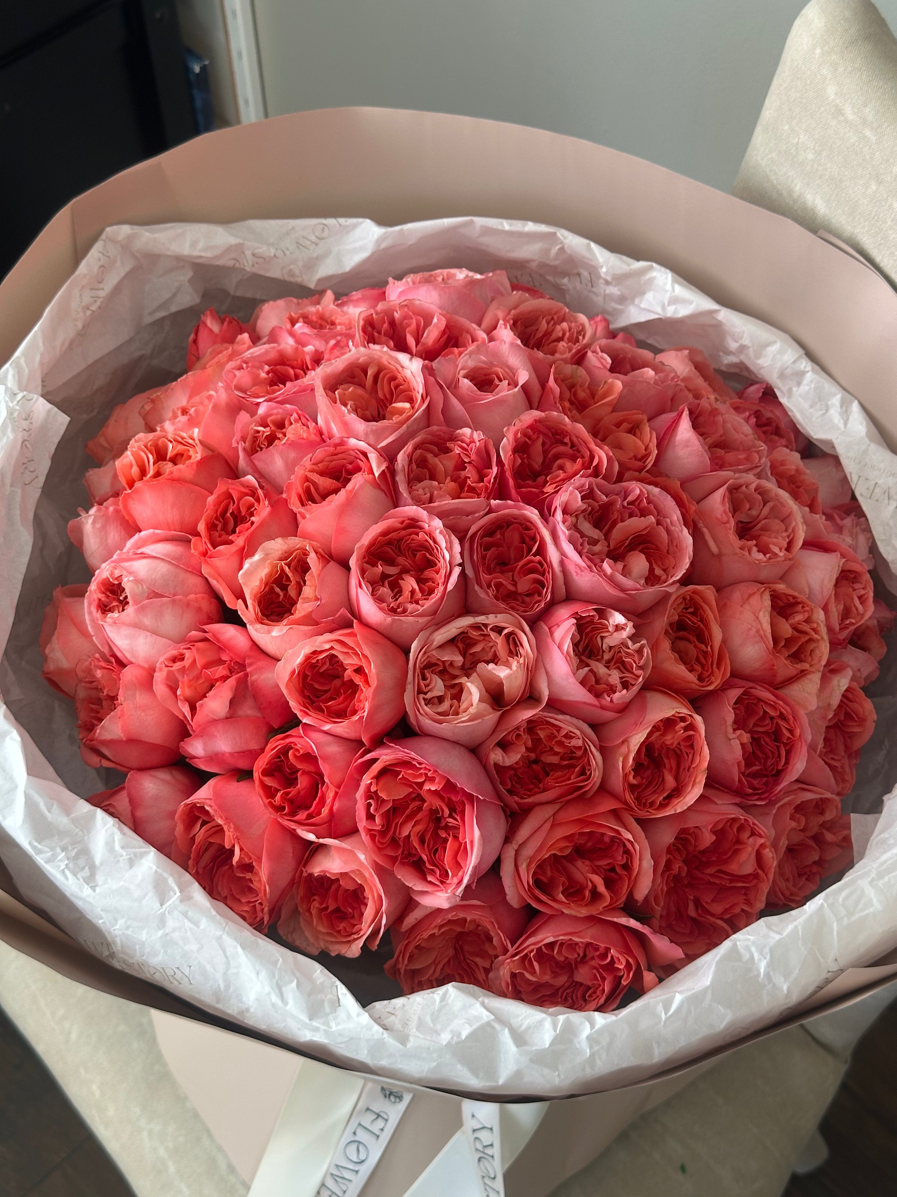 Mono bouquet of 50 Pink Xpression roses