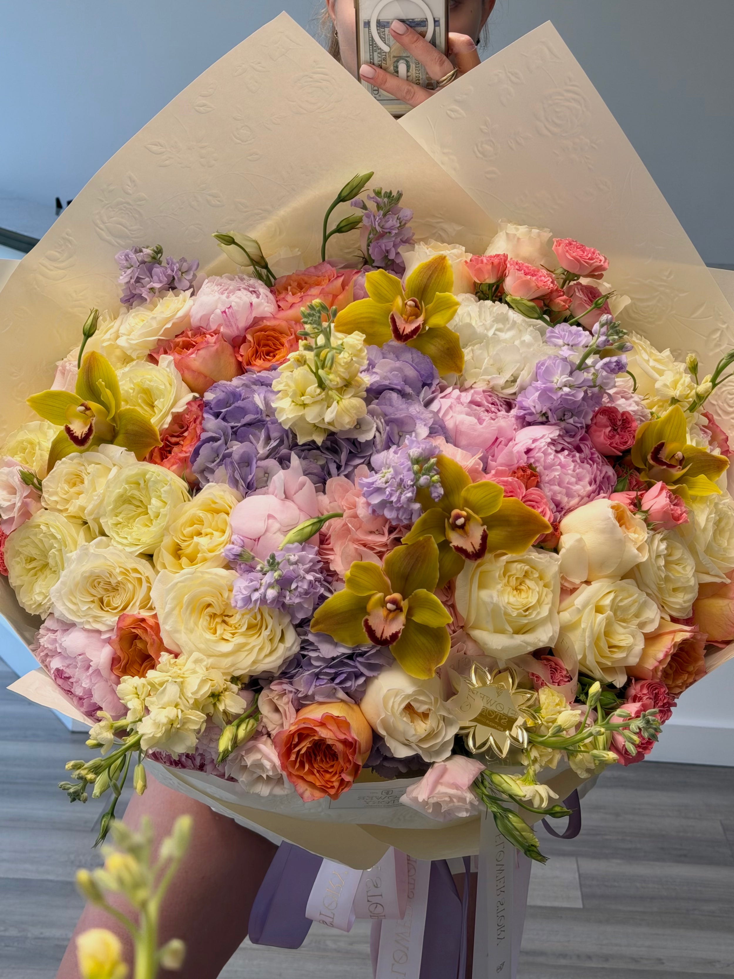 Sunny Lush Mixed Bouquet