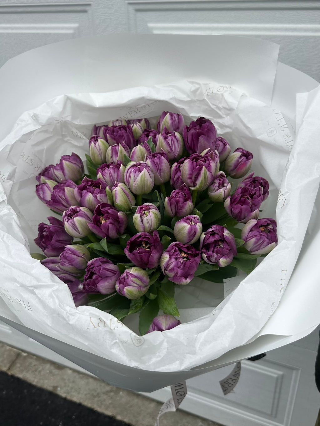 Mono bouquet of tulips