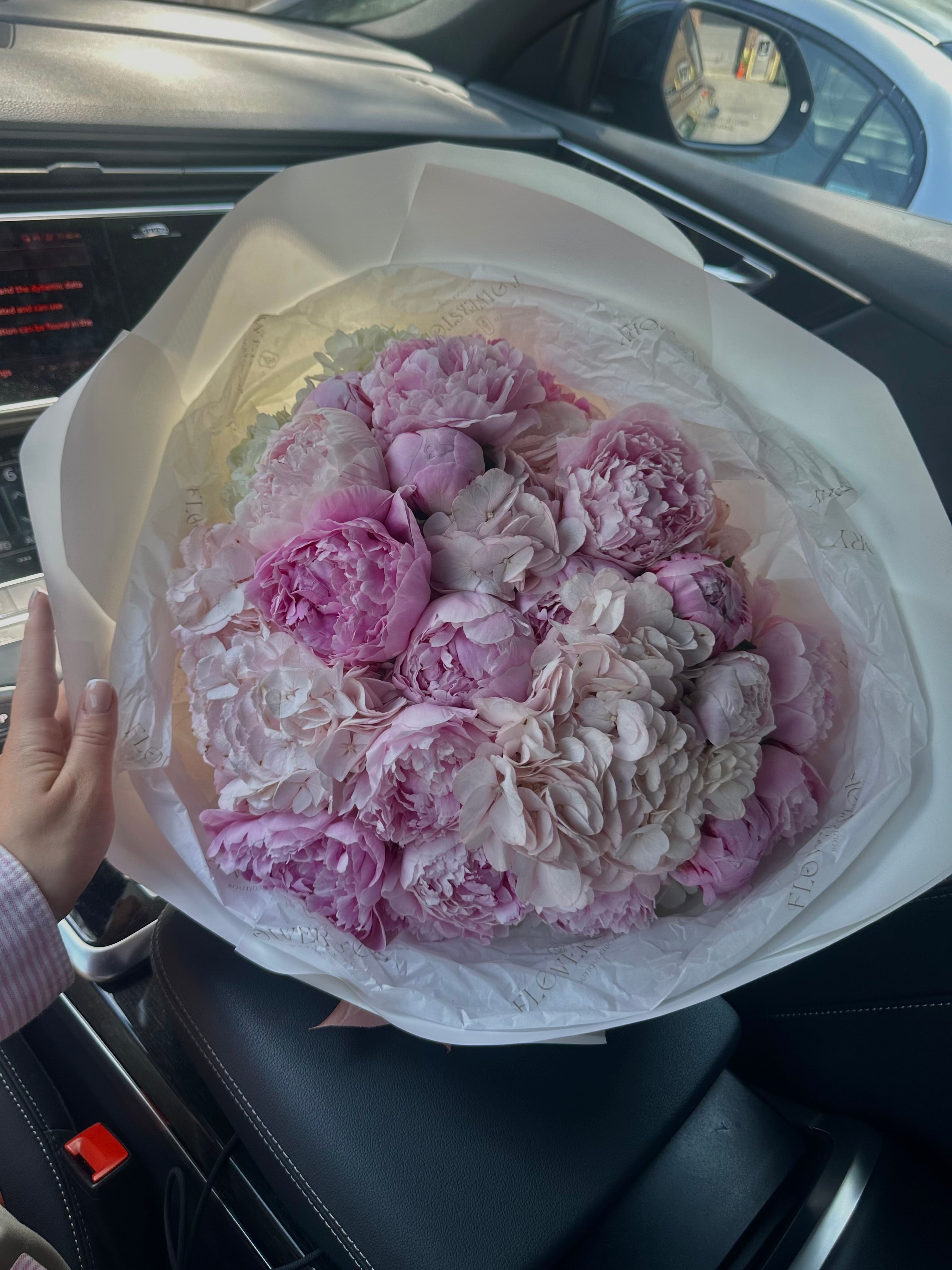 Mix bouquet with hydrangea and peonies