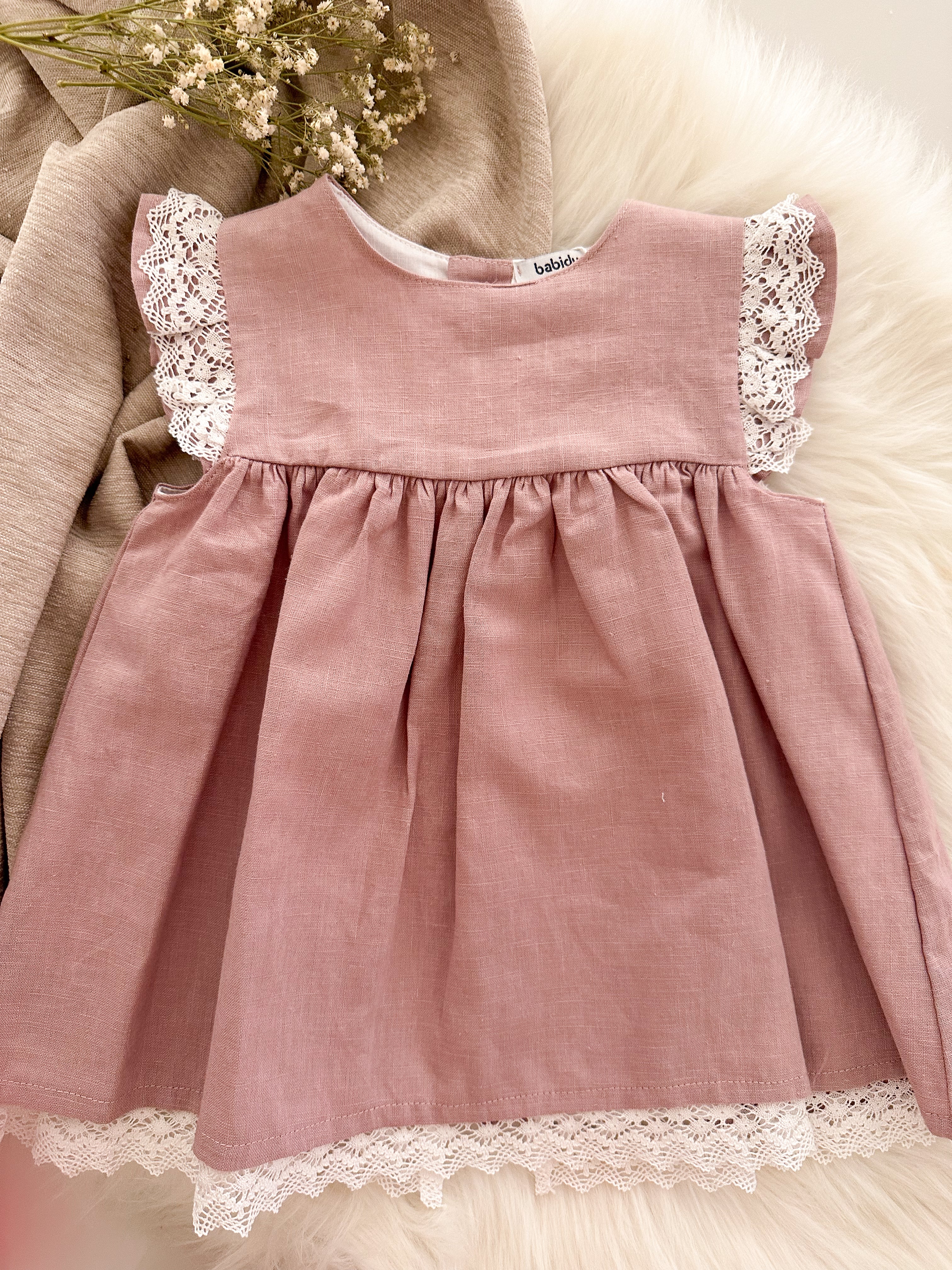 Mono bouquet of 25 Melon Xpressions roses