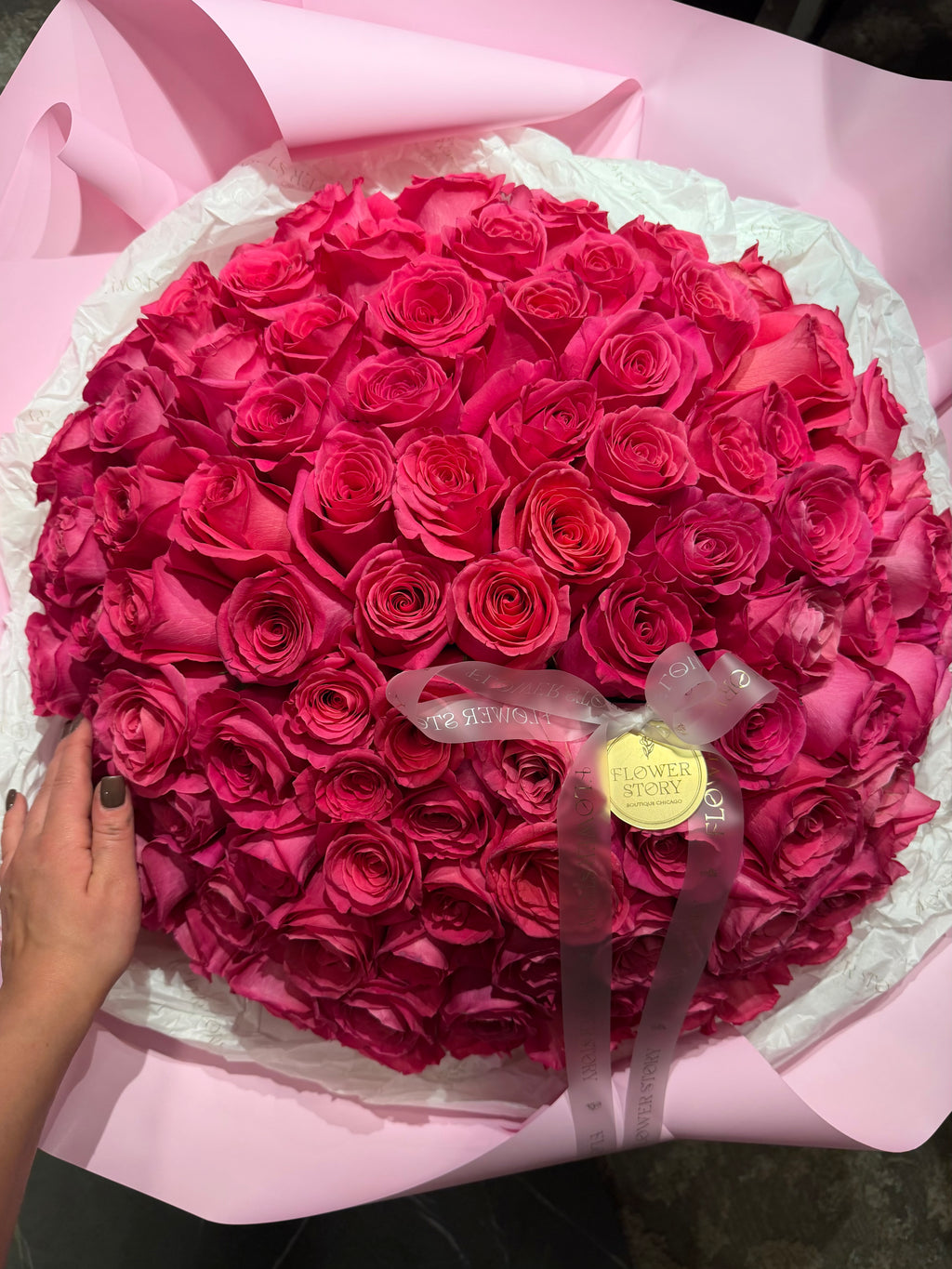 Hot pink rose mono bouquet 100 steams