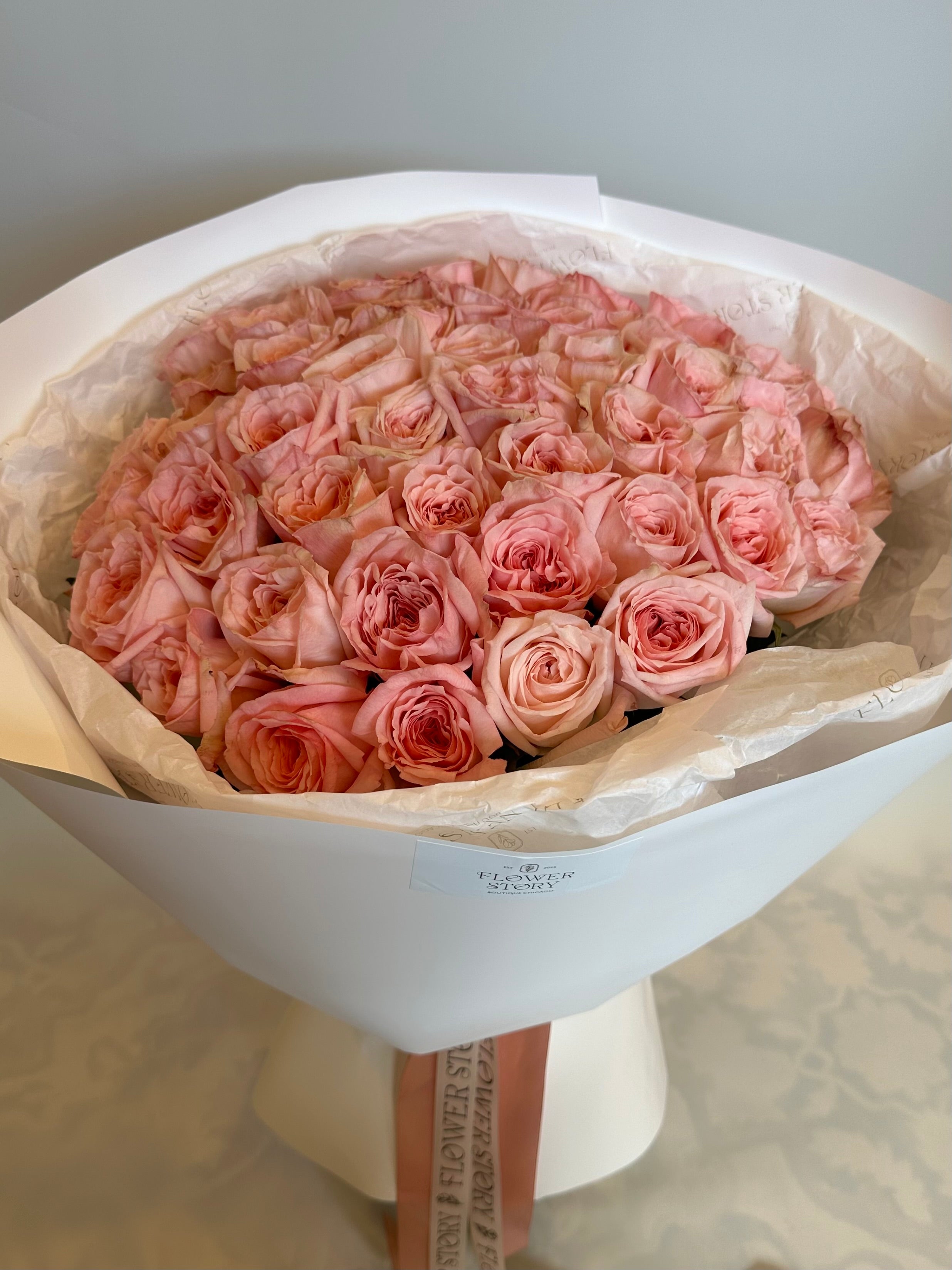 Mono bouquet of 50 pink roses