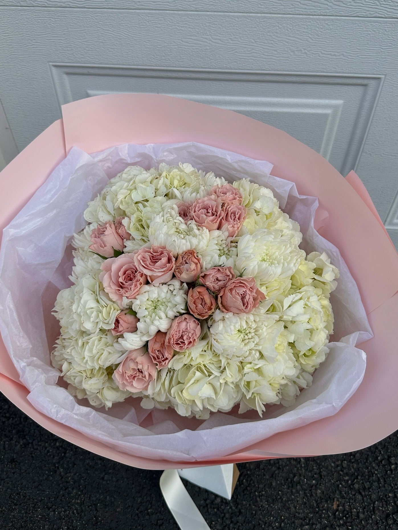 Mix bouquet of hydrangeas, chrysanthemums & spray roses