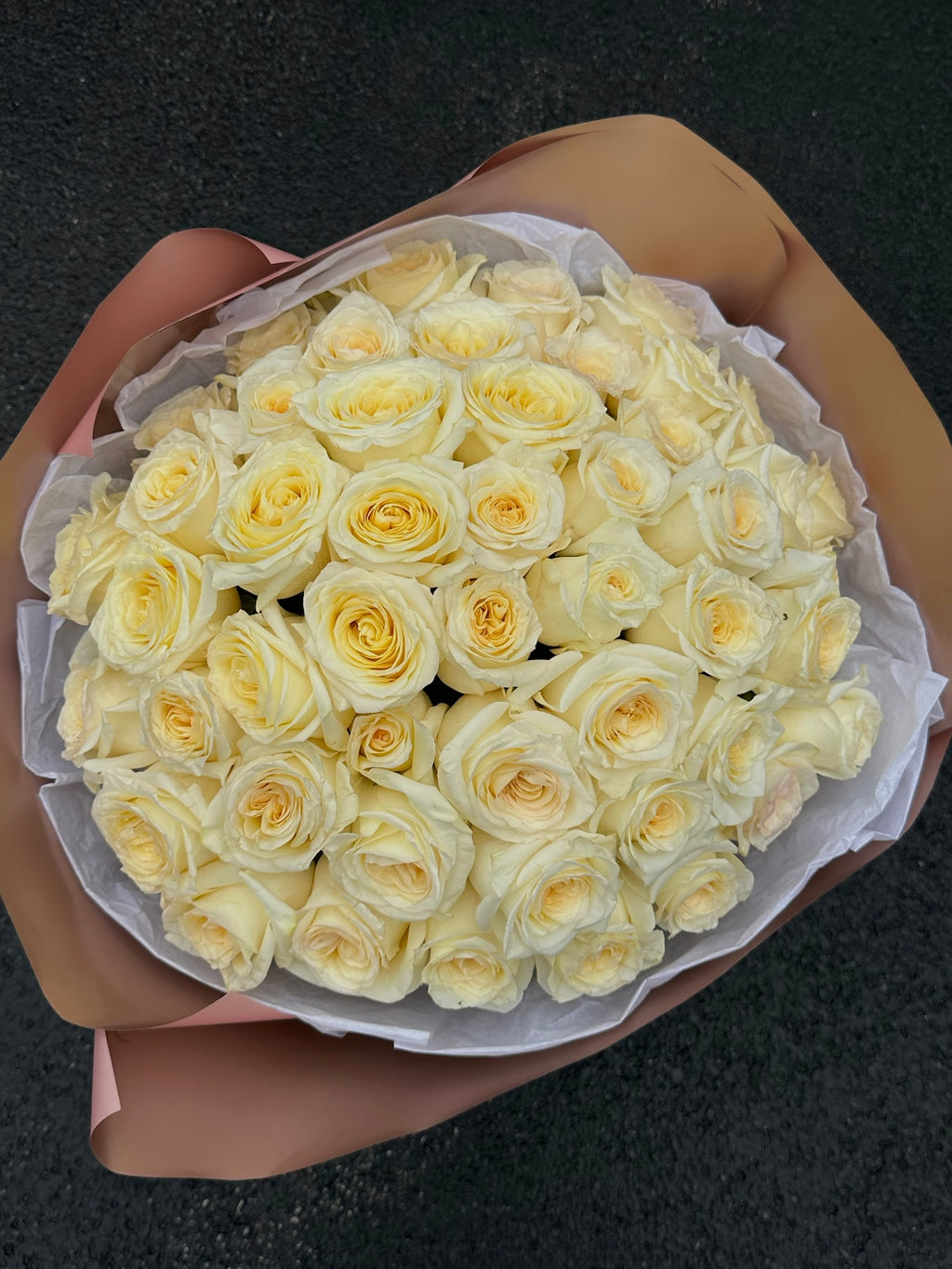 Mono bouquet of Candlelight Roses 50 steams